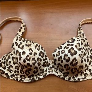 Victoria’s secrets bra super soft fabric